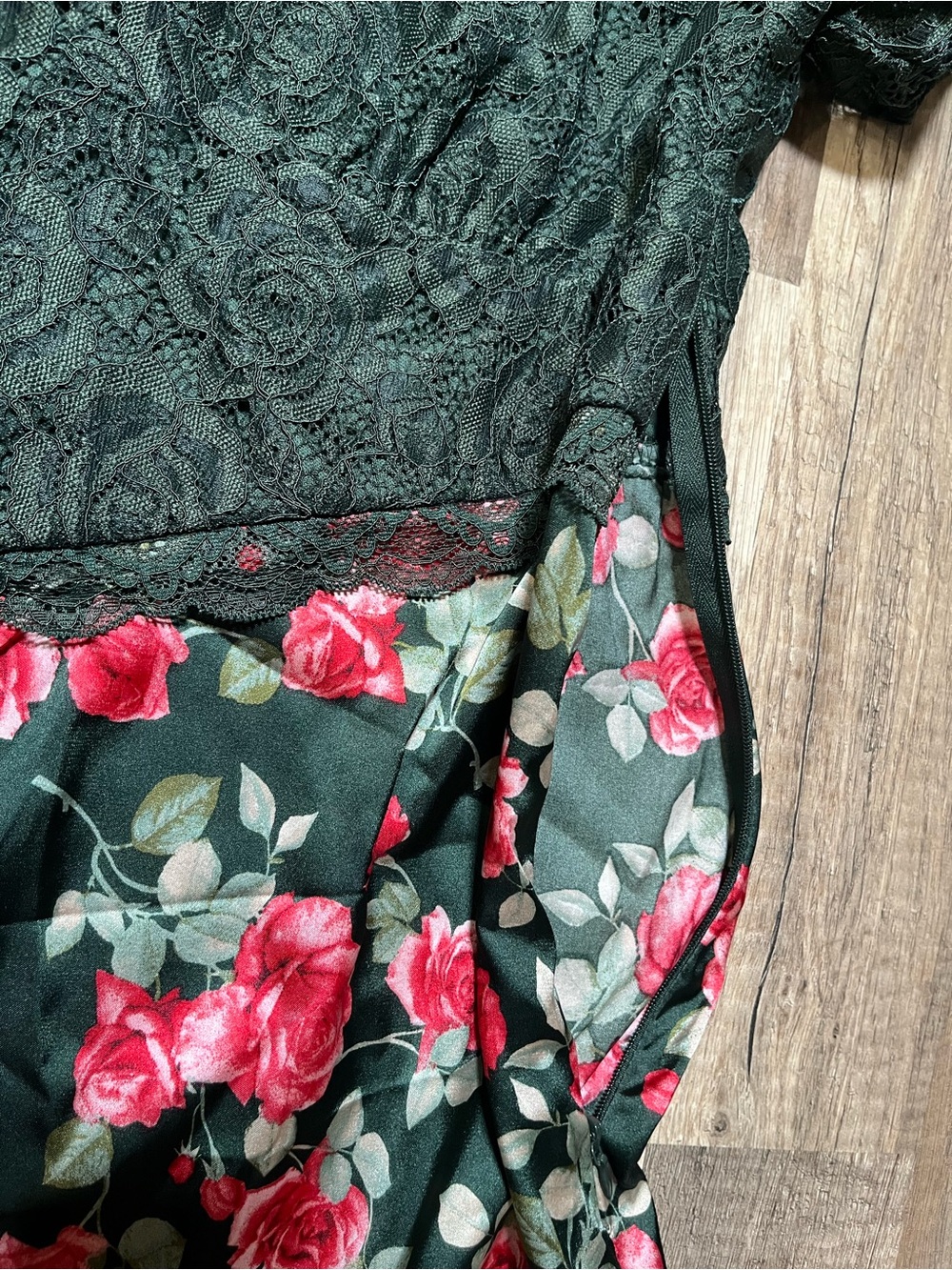 Altar'd State Floral Print Midi Dress Lace Bodice Short Sleeve Size M - Picture 8 of 17